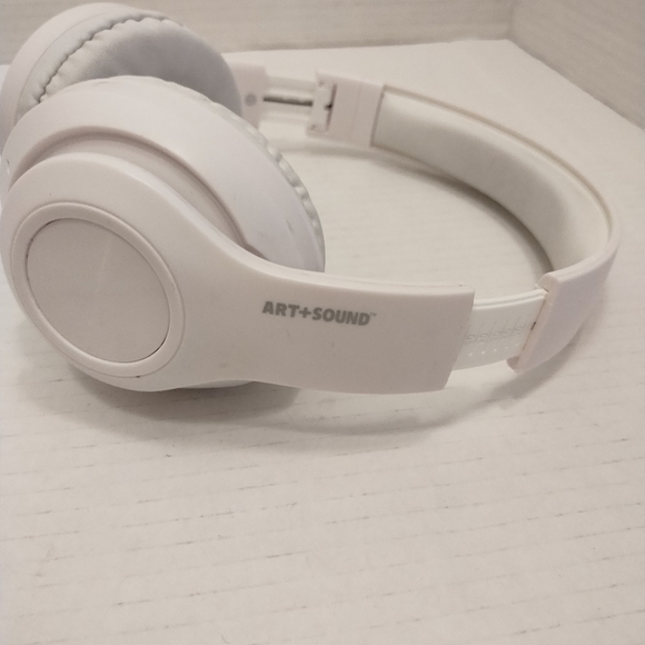 Art + sound white padded adjustable headphones one size fits most - Picture 5 of 7